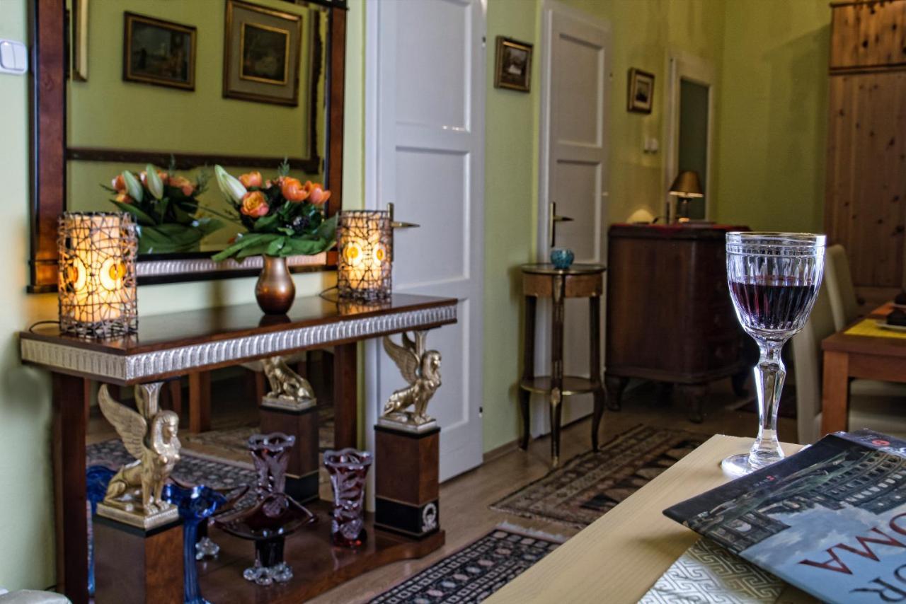 Stunning 2 Double Br Apartment In The Heart Of Budapest Exterior photo